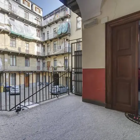 Perla Al Centro Di - Next Mole * Турин